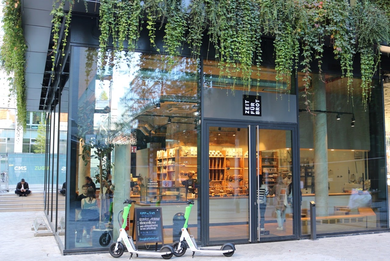 Rotebühlplatz_20_Stuttgart_Zeit_für_Brot